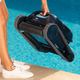 Liberty 300 Robotic Cordless Cleaner. – Pool Busters Fonthill